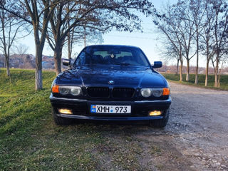 BMW 7 Series foto 5