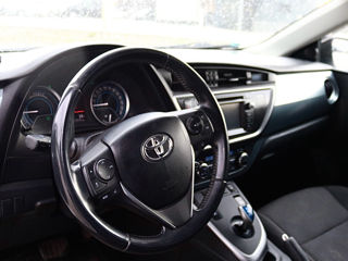 Toyota Auris foto 6