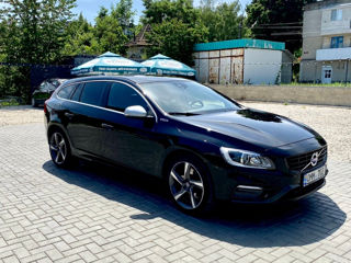 Volvo V60 foto 2