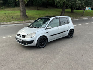 Renault Scenic foto 1