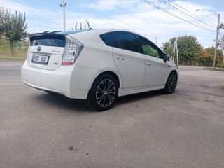 Toyota Prius foto 4