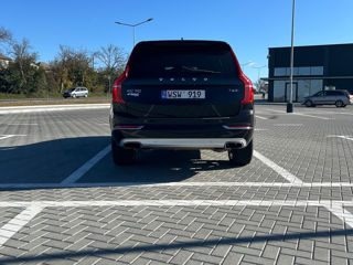 Volvo XC90 foto 8