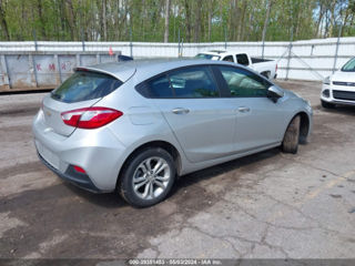 Chevrolet Cruze foto 4