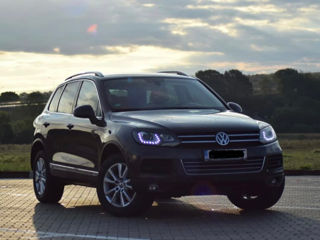 Volkswagen Touareg foto 1