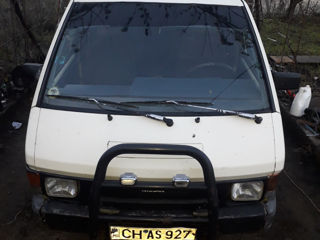 Nissan Vanette foto 10