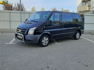 Ford Transit Lux foto 2