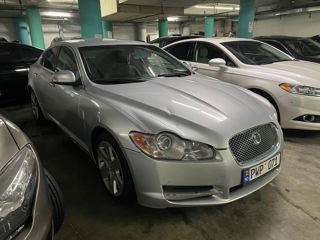 Jaguar XF foto 1