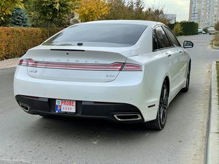 Lincoln MKZ foto 4