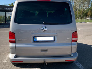 Volkswagen Caravelle foto 6