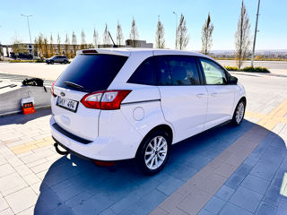 Ford Grand C-MAX foto 4