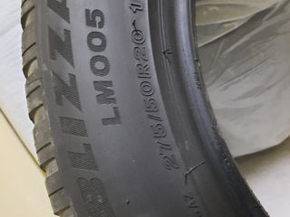 Продам зимние шины Bridgestone 275/50 R20 foto 4