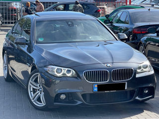 BMW 5 Series foto 5