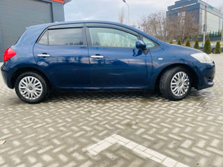 Toyota Auris foto 6