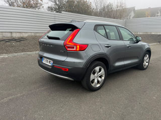 Volvo XC40 foto 2