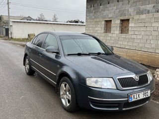 Skoda Superb foto 8