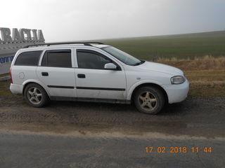 Opel Astra foto 2