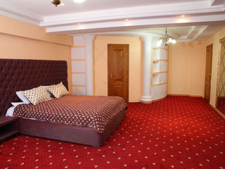 Комната почасово 95 лей, посуточно от 399 лей, романтическое оформление foto 2