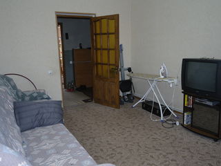 În rate. apartament cu trei camere, mobilat. foto 7