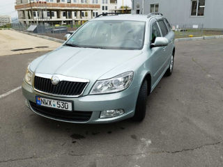 Skoda Octavia foto 3