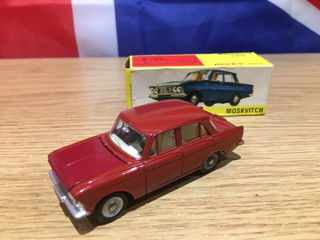 1:43 Dinky Toys Moskvitch 408 Made in France