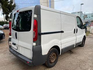 Opel Vivaro foto 1