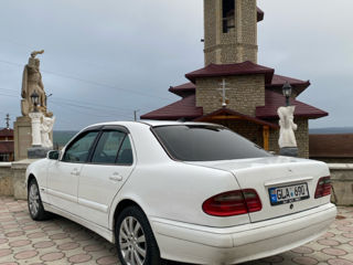 Mercedes E-Class