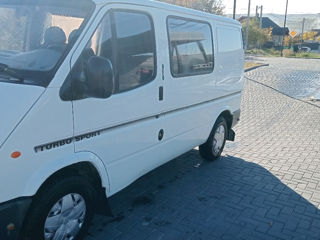 Ford Transit foto 4