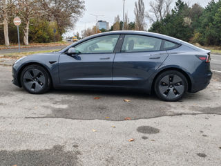 Tesla Model 3 foto 19