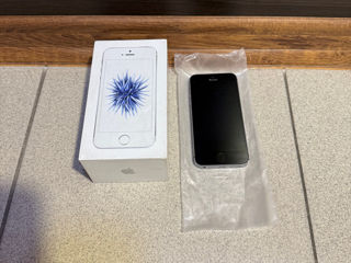 iPhone SE (32GB) Silver foto 5