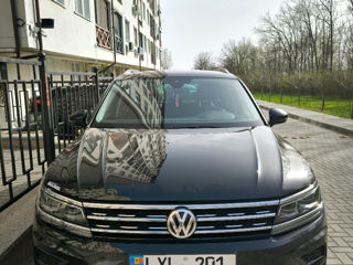 Volkswagen Tiguan foto 1