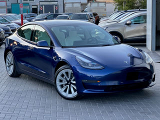 Tesla Model 3 foto 5