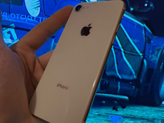 iPhone 8 64GB foto 8