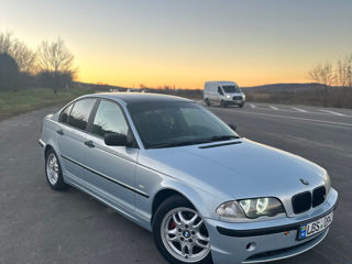 BMW 3 Series foto 4