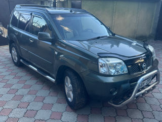 Nissan X-Trail foto 5