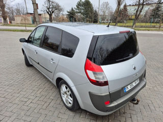 Renault Grand Scenic foto 4