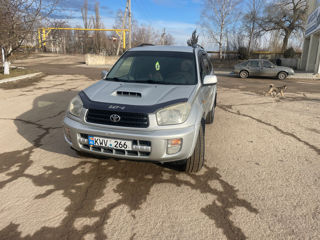 Toyota Rav 4 foto 2