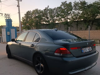 BMW 7 Series foto 4