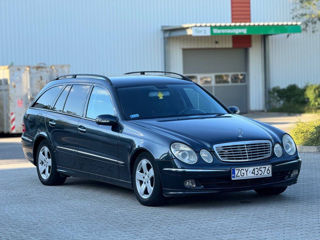 Mercedes E-Class foto 2