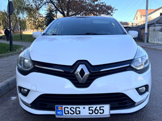 Renault Clio foto 2