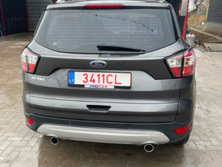 Ford Kuga foto 5