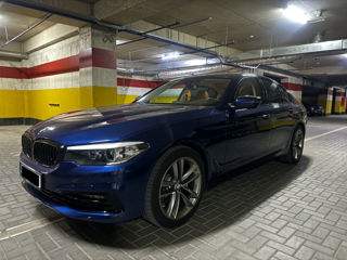 BMW 5 Series foto 3