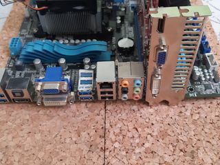 Vînd motherboard Asus cu procesor și memorie operativă DDR3 foto 4