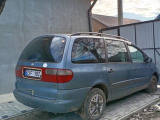 Ford Galaxy foto 7