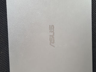 Asus Chromebook la 750 lei foto 2