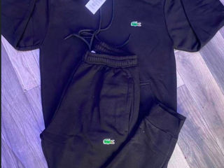 Costum Lacoste foto 2