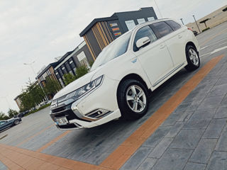 Mitsubishi Outlander foto 15