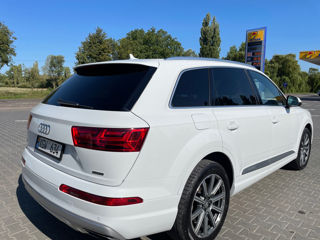 Audi Q7 foto 4