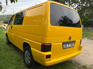 Volkswagen Transporter foto 3