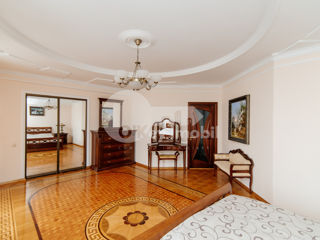 Apartament cu 4 camere, 173 m², Centru, Chișinău foto 9
