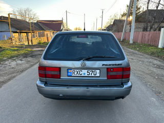 Volkswagen Passat foto 9